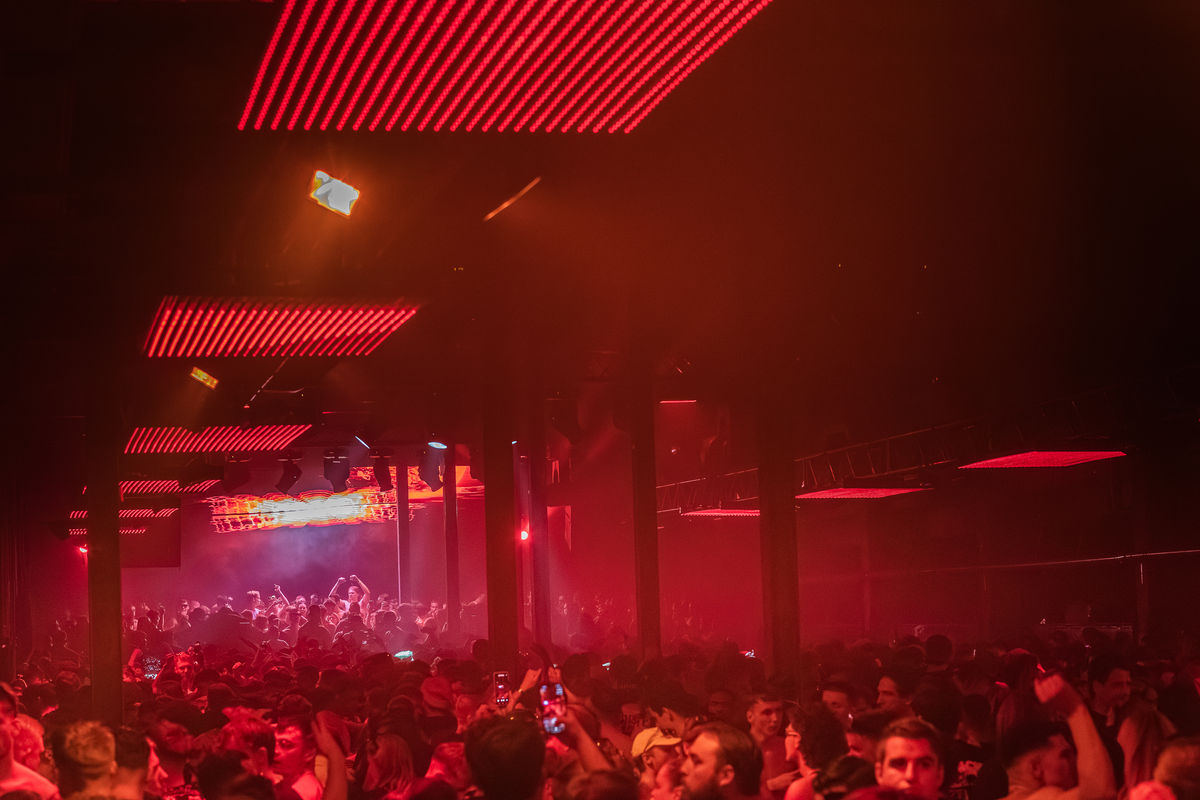 Loading... just a sec